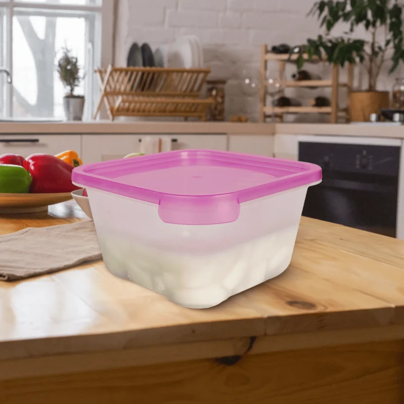 BPA free set of 5 pink square food storage boxes
