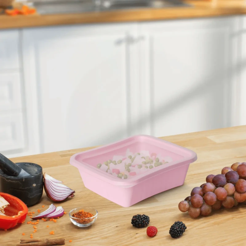 Set of 5 food pink containers 0.5L to 1L with a functional and modern design